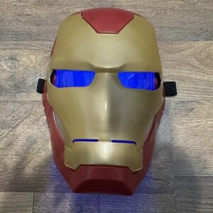 Hasbro Iron Man Mask Kids One Size Red Gold Light Up Eyes Sound E6502